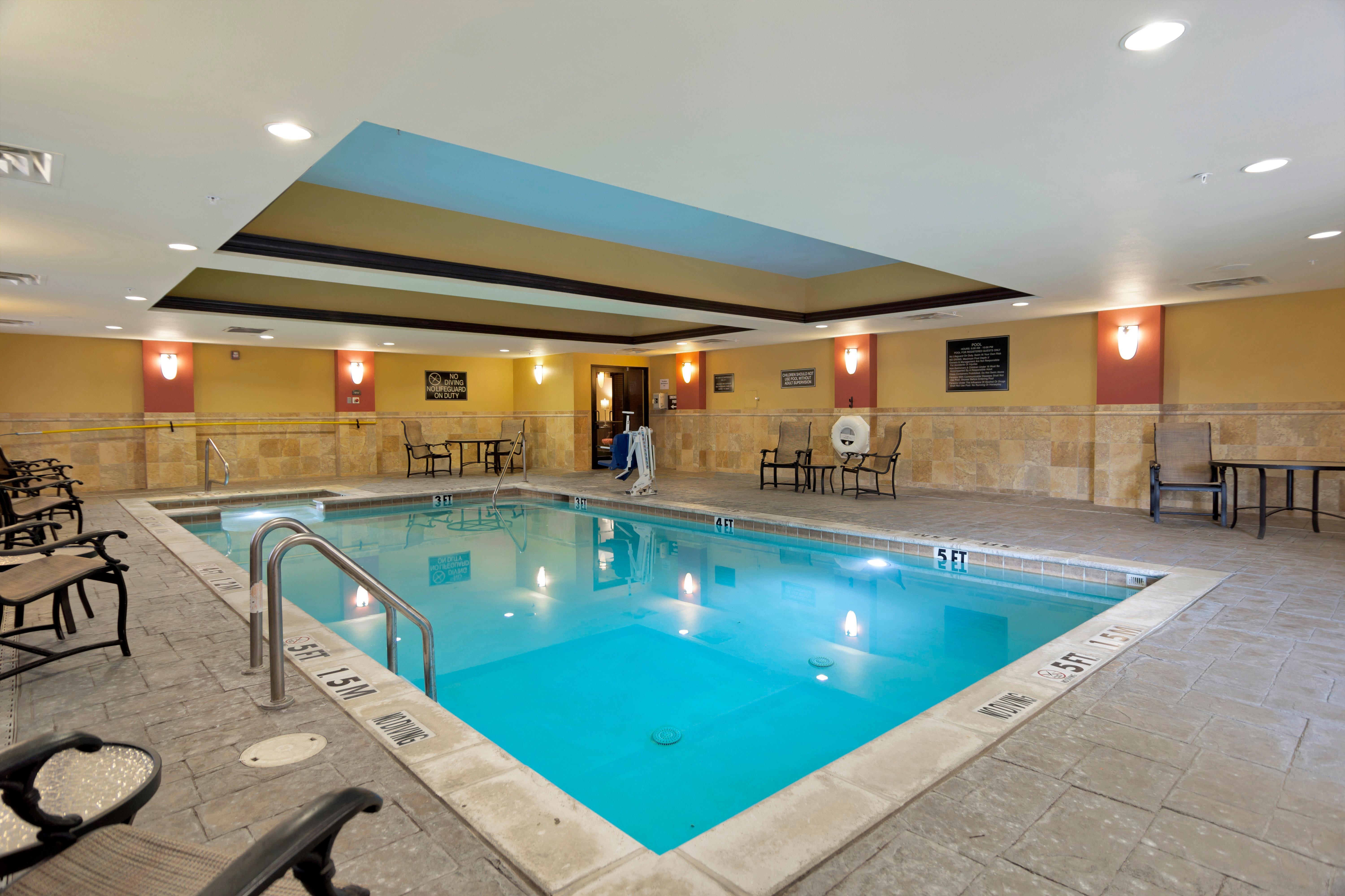 Holiday Inn Express Hotel & Suites Dfw West - Hurst By Ihg Exterior foto