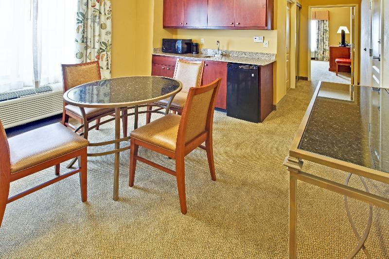 Holiday Inn Express Hotel & Suites Dfw West - Hurst By Ihg Exterior foto